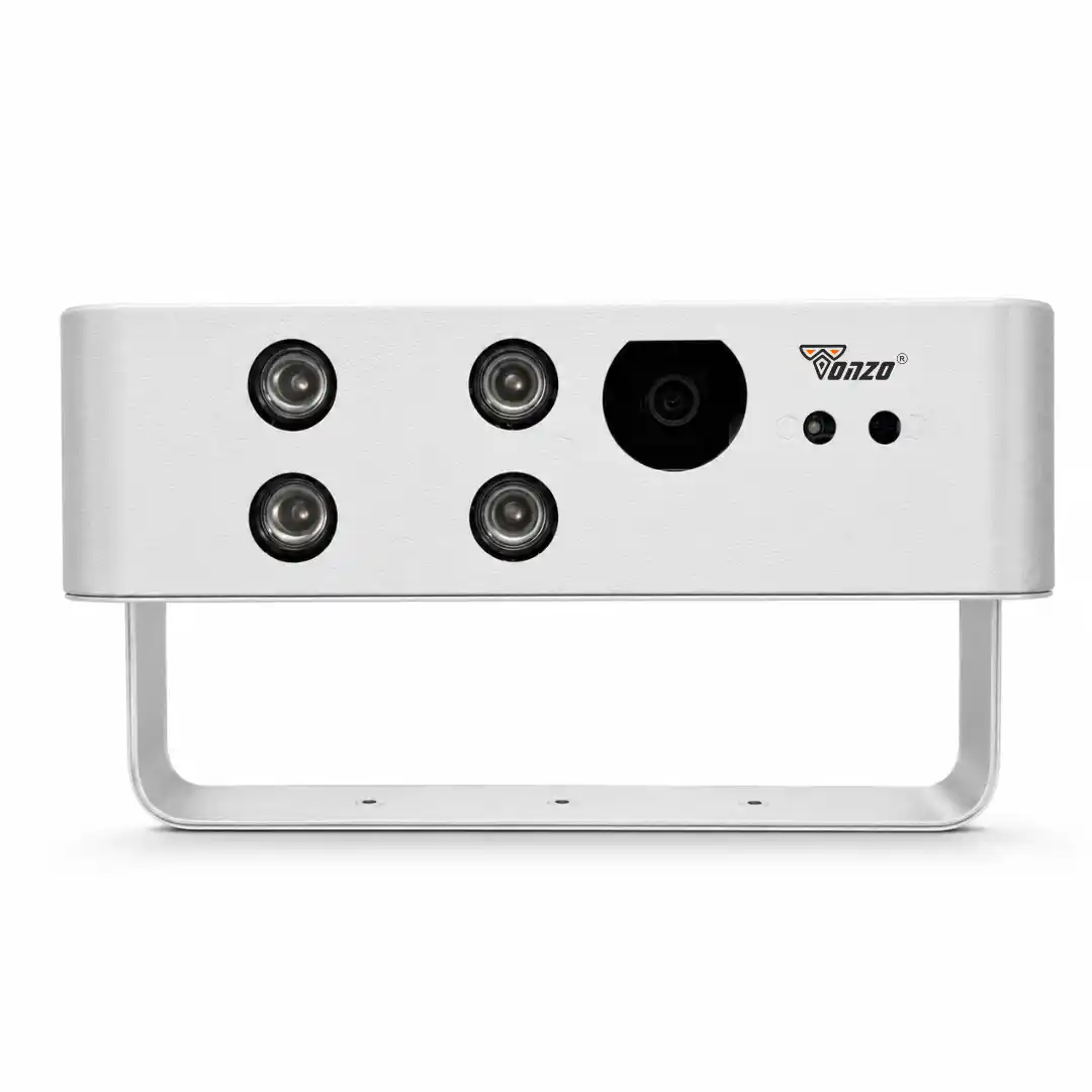 INTERACTIVE FLOOR PROJECTION GAMING DEVICE